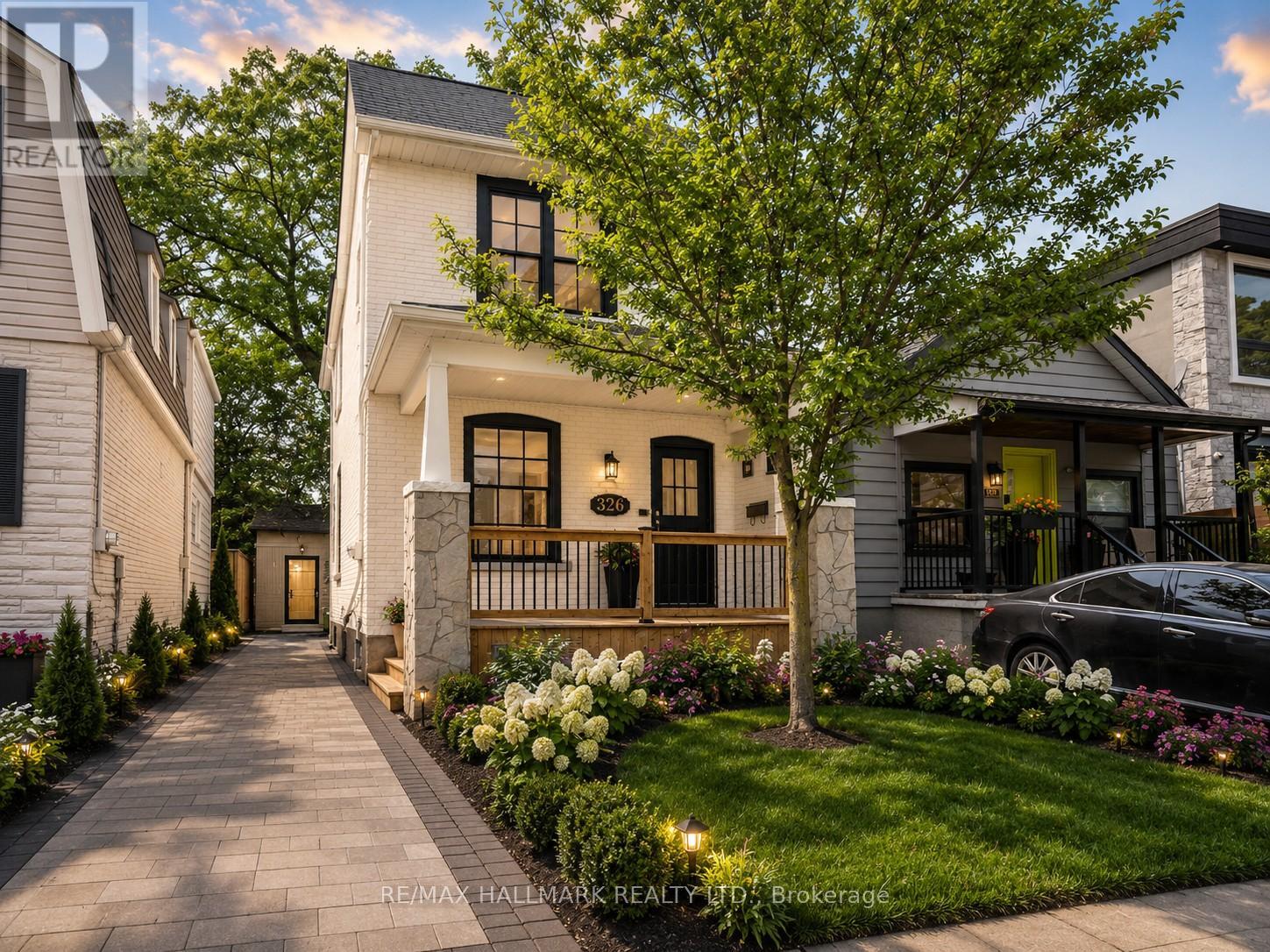 326 CEDARVALE AVENUE, Toronto, Ontario