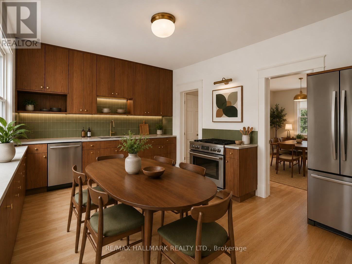 326 Cedarvale Avenue, Toronto, Ontario  M4C 4K4 - Photo 7 - E13419412