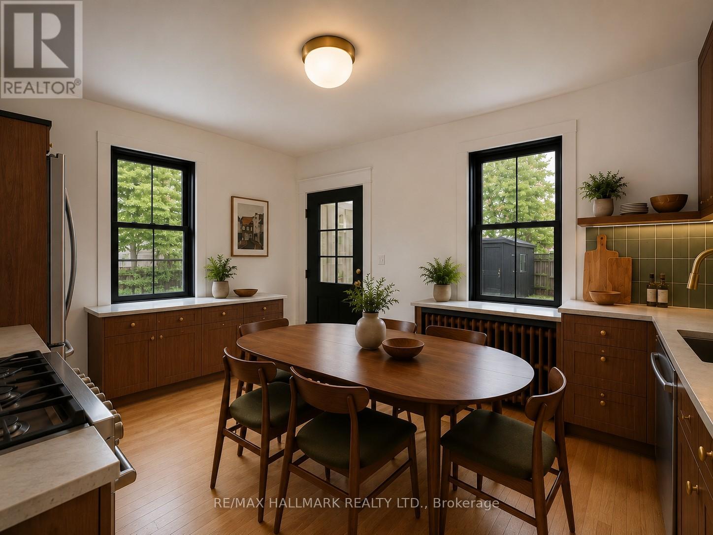 326 Cedarvale Avenue, Toronto, Ontario  M4C 4K4 - Photo 8 - E13419412