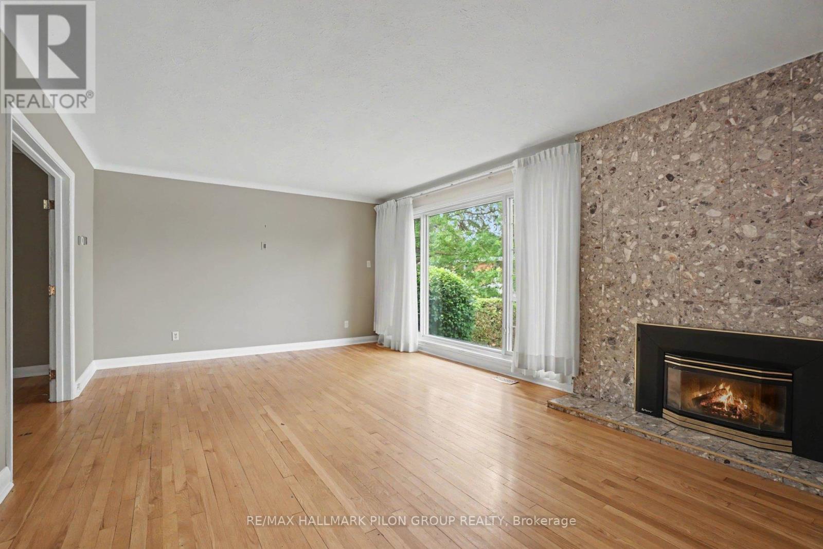 675 Borthwick Avenue, Ottawa, Ontario  K1K 2M1 - Photo 4 - X13479784