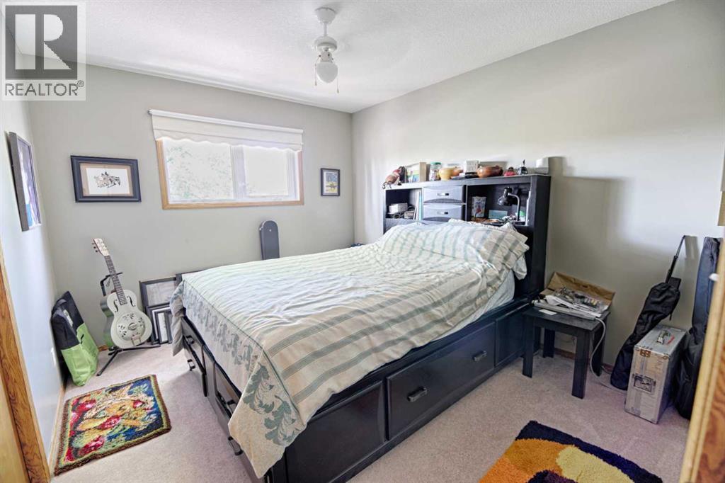 14 Mt Brazeau Road W, Lethbridge, Alberta  T1K 6L6 - Photo 14 - A2323445