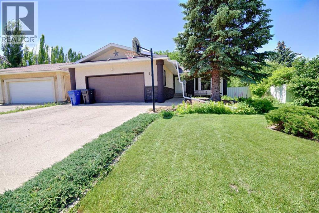 14 Mt Brazeau Road W, Lethbridge, Alberta  T1K 6L6 - Photo 2 - A2323445