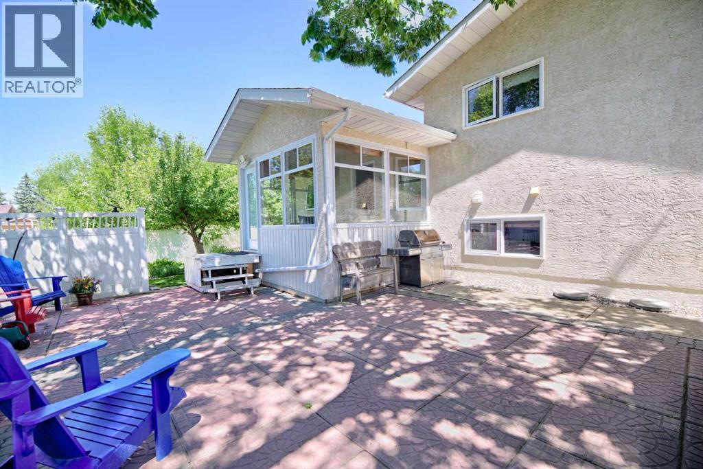 14 Mt Brazeau Road W, Lethbridge, Alberta  T1K 6L6 - Photo 31 - A2323445