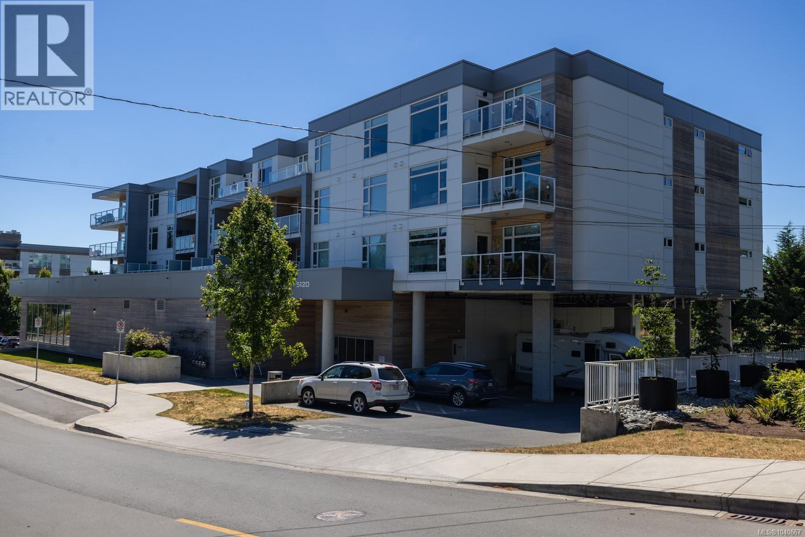 305 5120 Cordova Bay Rd, Saanich, British Columbia  V8Y 2K5 - Photo 29 - 1040667