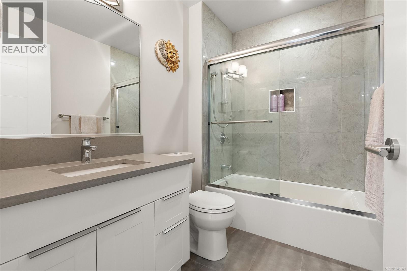 402 1531 Elford St, Victoria, British Columbia V8R 3X9 - Photo 20 - 1040669