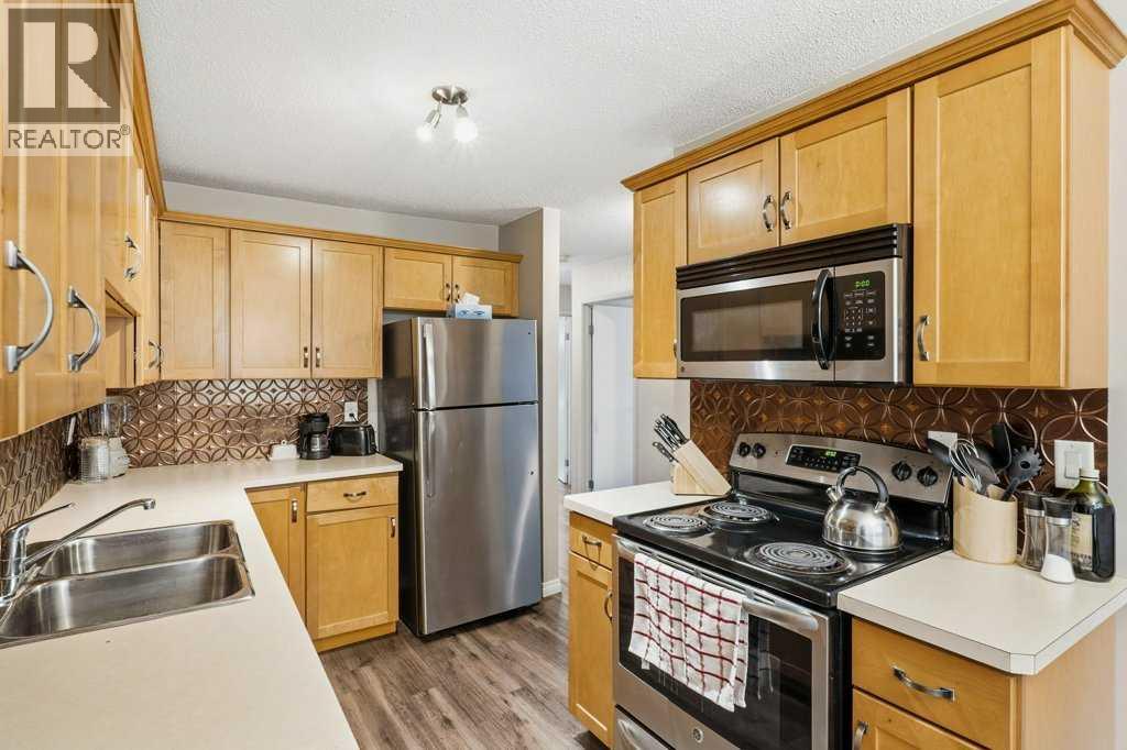 101, 6108 53 Street, Olds, Alberta