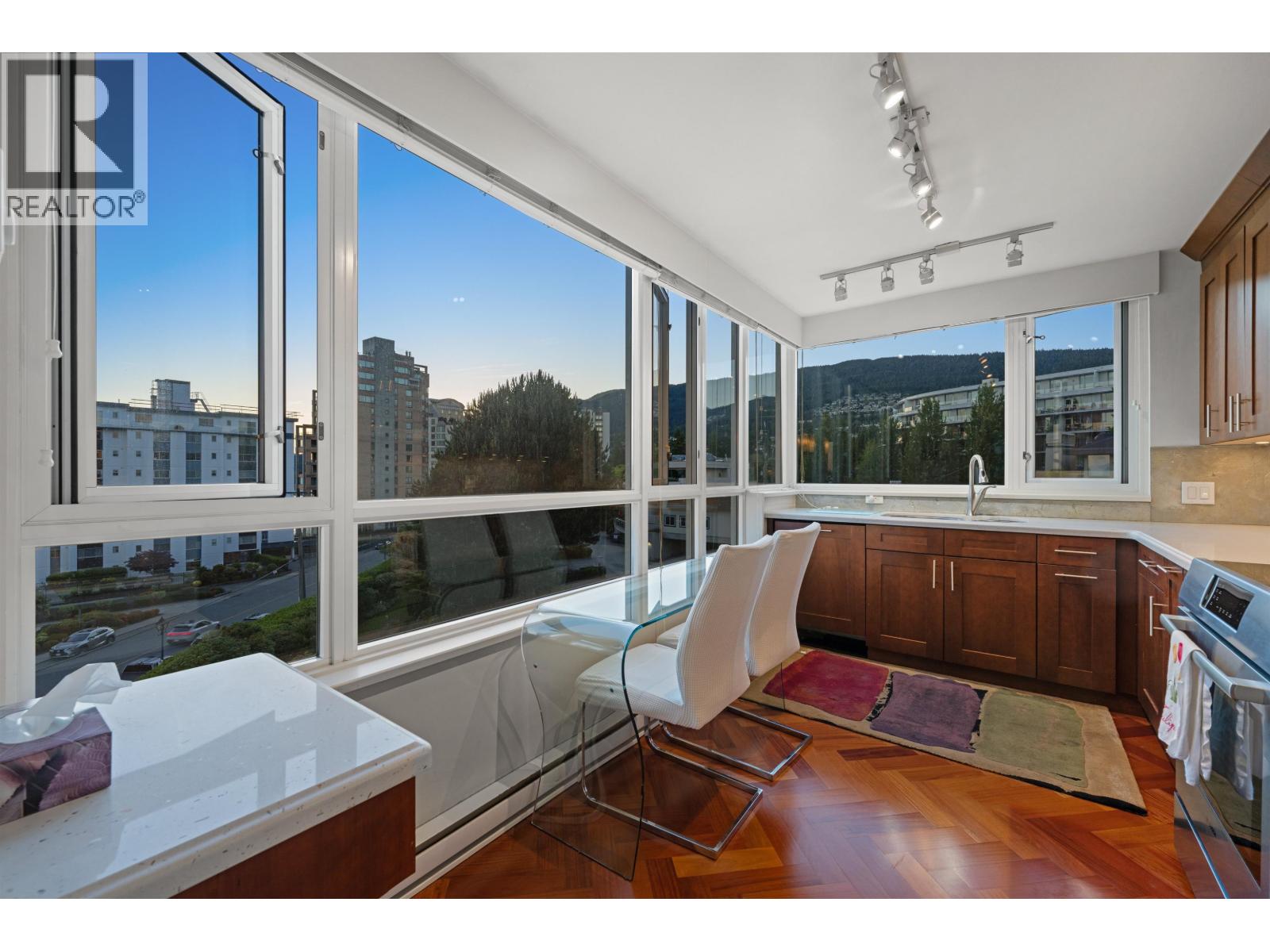 503 2203 Bellevue Avenue, West Vancouver, British Columbia V7V 4V7 - Photo 10 - R3138869