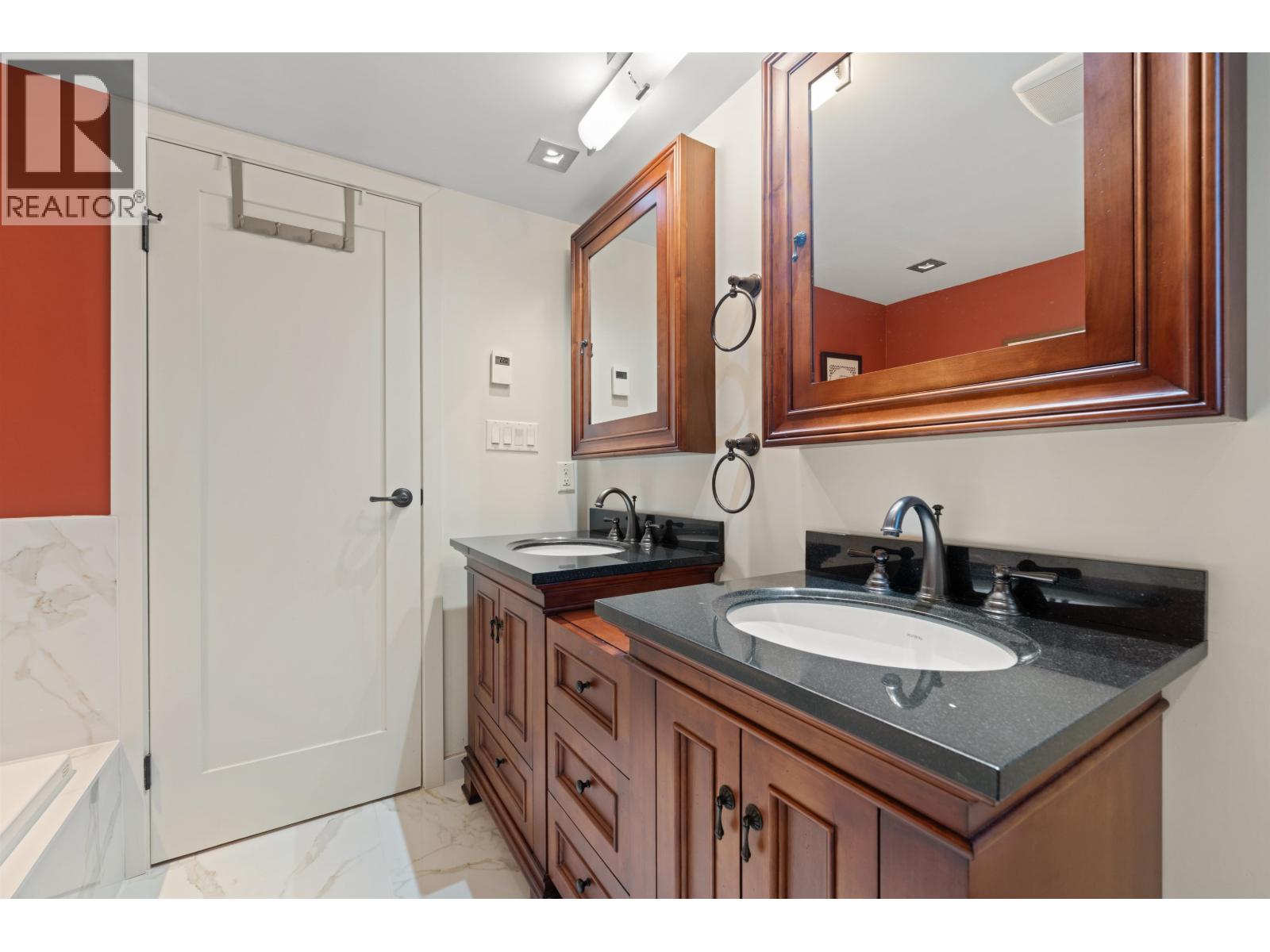 503 2203 Bellevue Avenue, West Vancouver, British Columbia V7V 4V7 - Photo 20 - R3138869