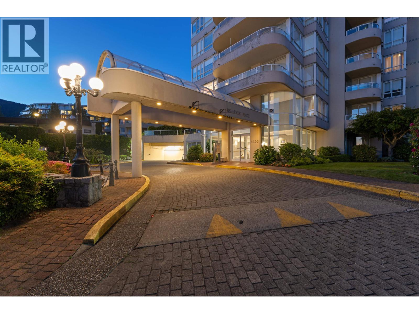 503 2203 Bellevue Avenue, West Vancouver, British Columbia V7V 4V7 - Photo 34 - R3138869