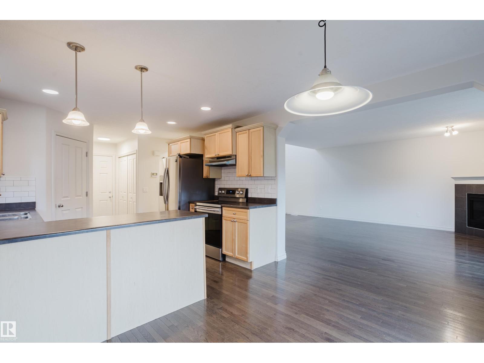 4607 205 St NW, Edmonton, Alberta  T6M 0E3 - Photo 10 - E4495218
