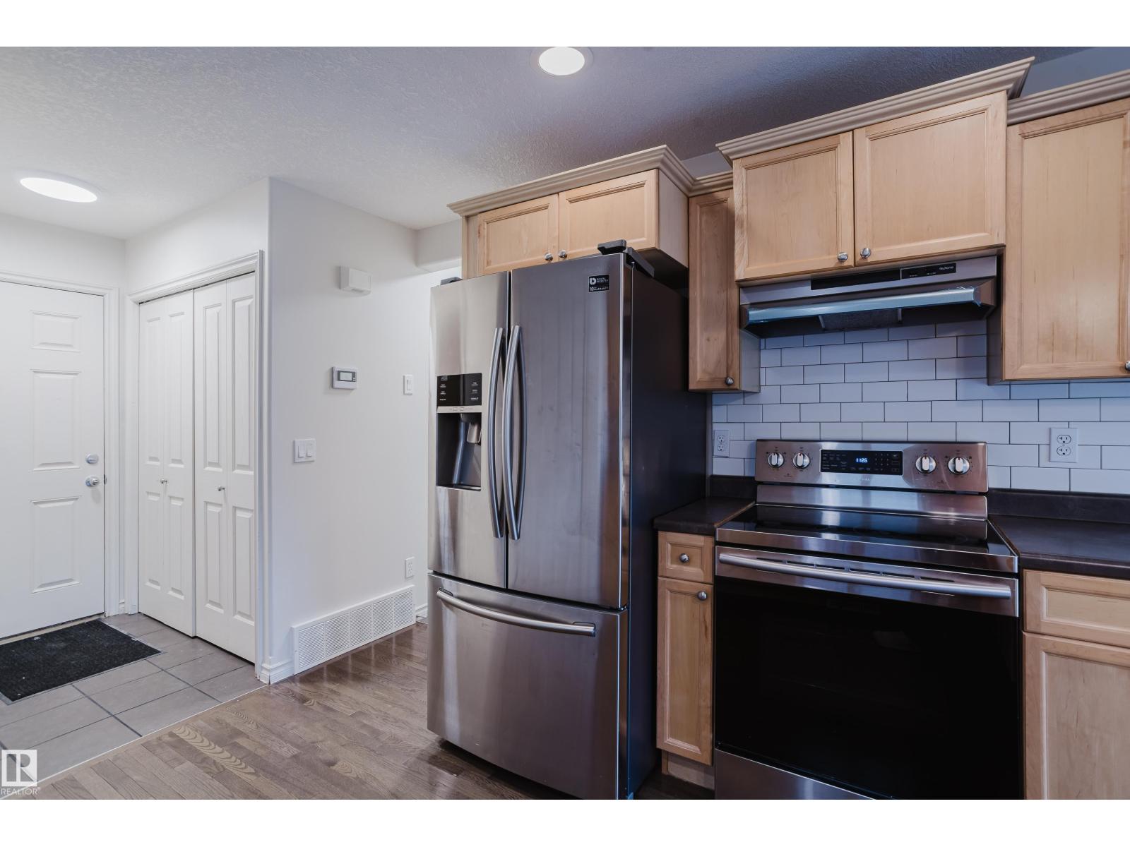 4607 205 St NW, Edmonton, Alberta  T6M 0E3 - Photo 12 - E4495218