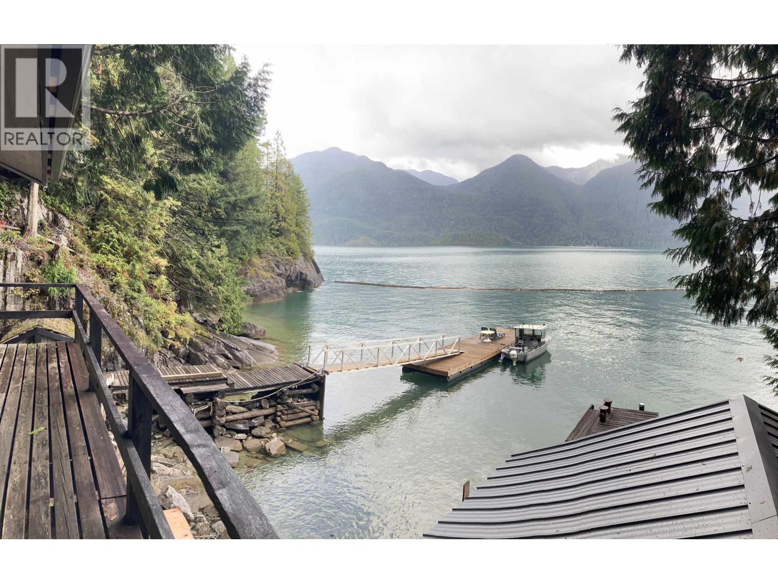 1 Seal Bay, Pitt Meadows, British Columbia  V0V 0V0 - Photo 11 - R3138888