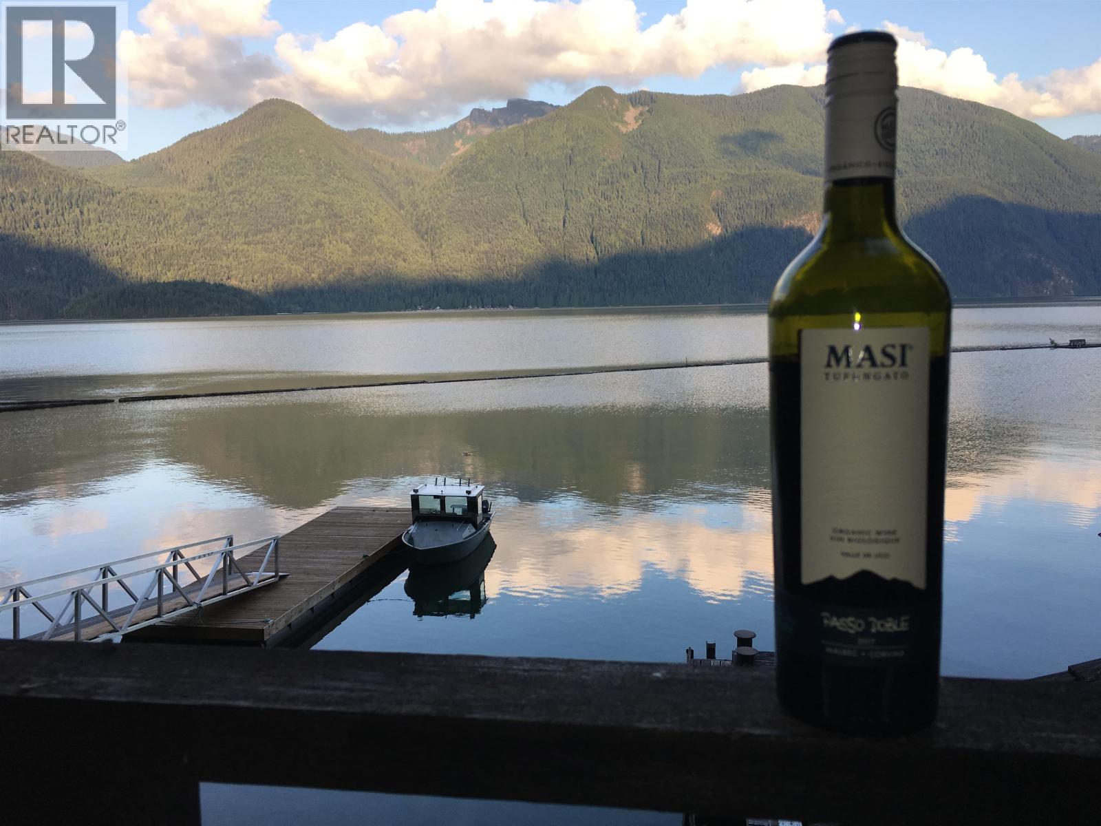 1 Seal Bay, Pitt Meadows, British Columbia  V0V 0V0 - Photo 13 - R3138888