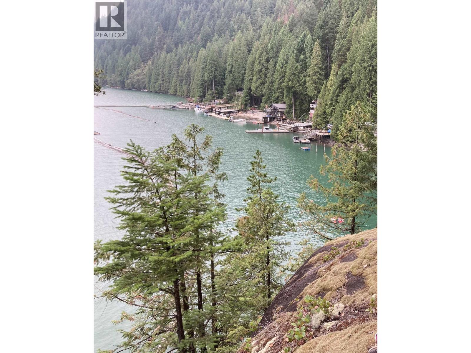 1 Seal Bay, Pitt Meadows, British Columbia  V0V 0V0 - Photo 16 - R3138888
