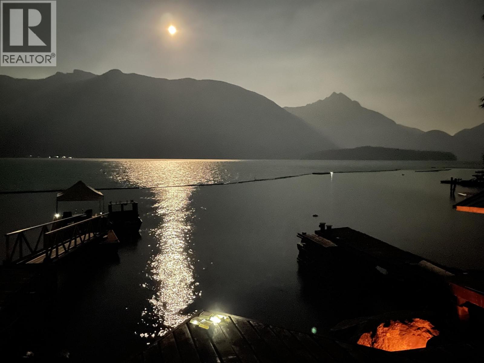 1 Seal Bay, Pitt Meadows, British Columbia  V0V 0V0 - Photo 18 - R3138888