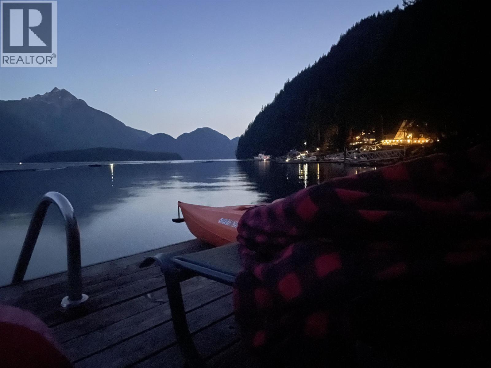 1 Seal Bay, Pitt Meadows, British Columbia  V0V 0V0 - Photo 22 - R3138888