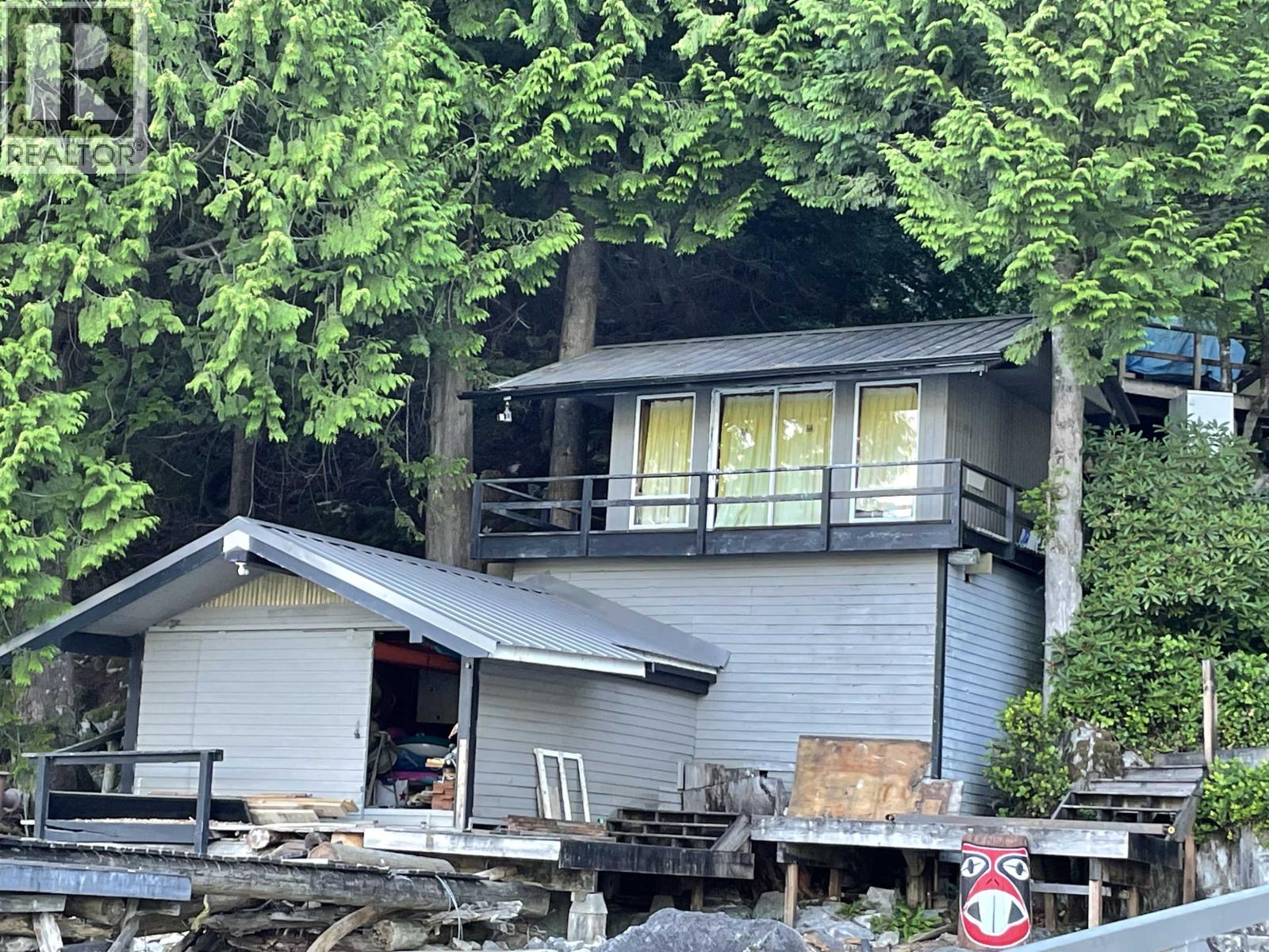 1 Seal Bay, Pitt Meadows, British Columbia  V0V 0V0 - Photo 5 - R3138888