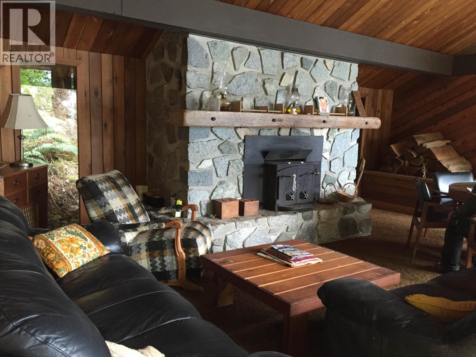 1 Seal Bay, Pitt Meadows, British Columbia  V0V 0V0 - Photo 7 - R3138888