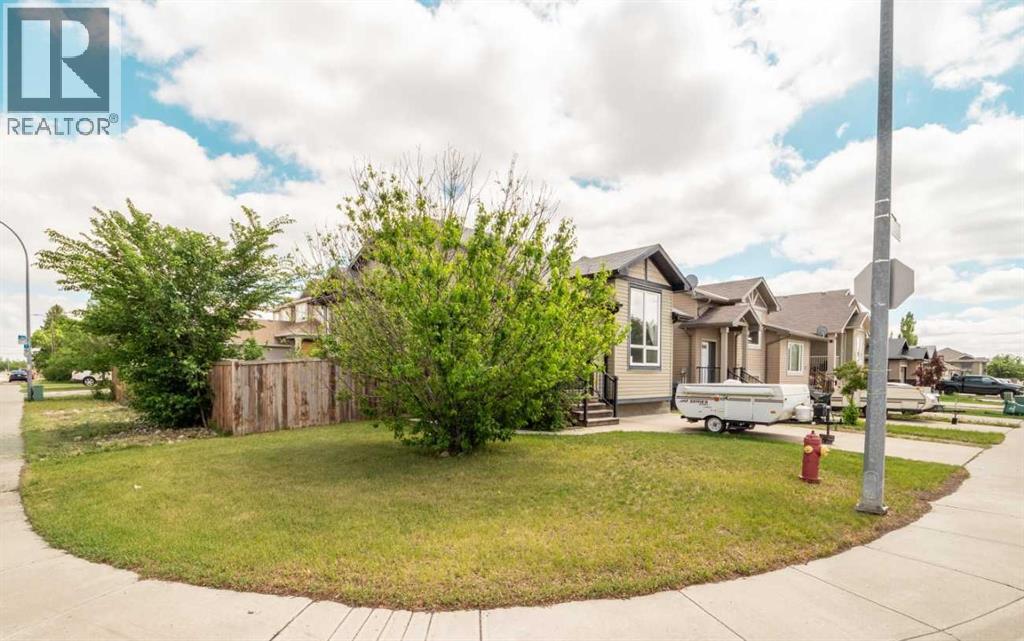 491 Lettice Perry Road N, Lethbridge, Alberta  T1H 5P1 - Photo 2 - A2318154