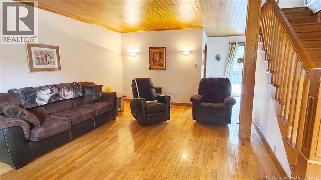 96 Lionel H Lajoie Street, Edmundston, New Brunswick  E3V 3G6 - Photo 7 - NB142399