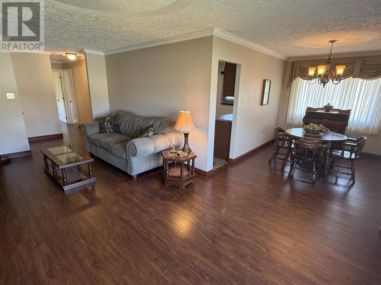 288 Mississauga Ave, Elliot Lake, Ontario  P5A 1E7 - Photo 22 - SM261075