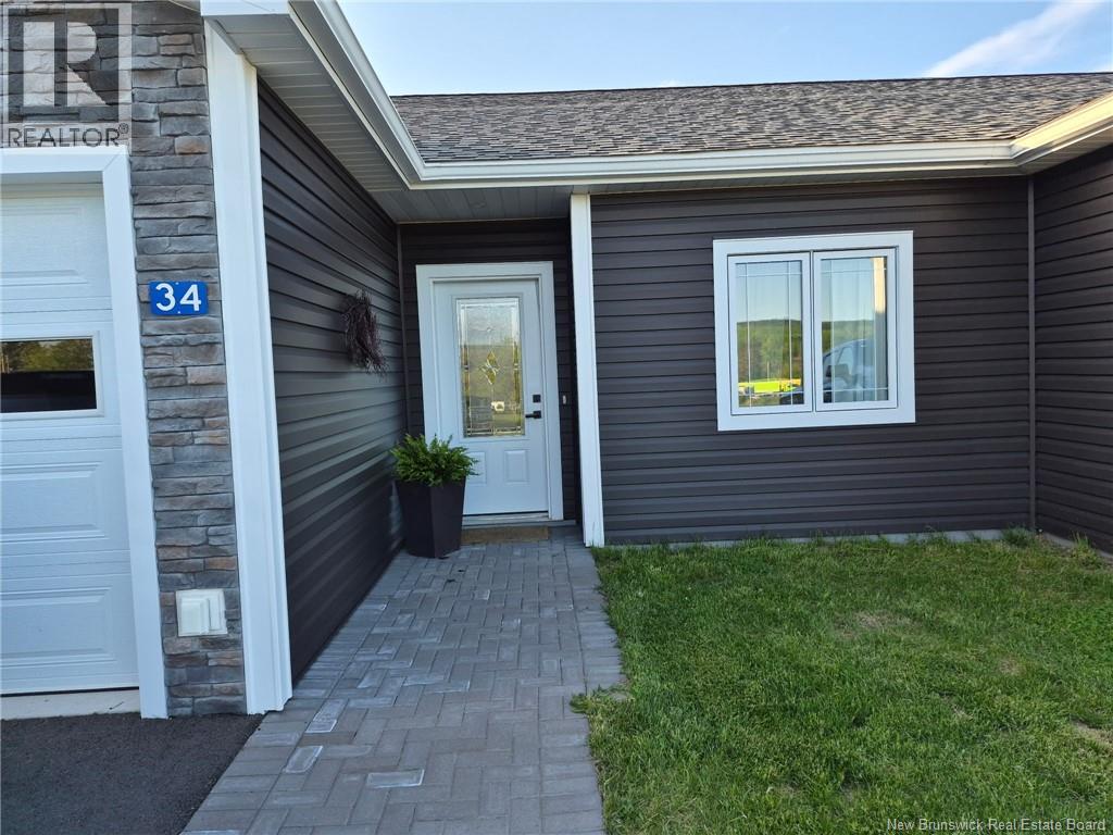 34 King Fisher Lane, Apohaqui, New Brunswick