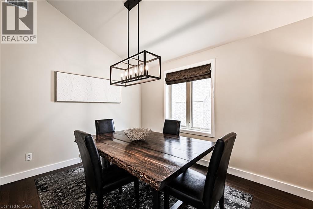561 Chancery Lane, Waterloo, Ontario N2T 2N5 - Photo 11 - 40841799