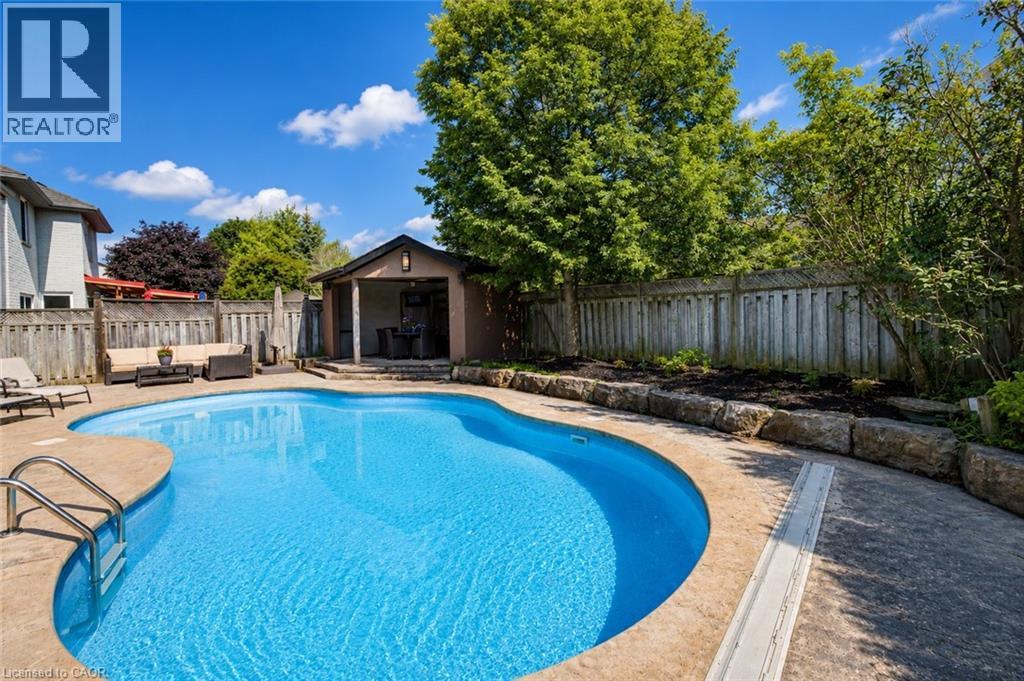561 Chancery Lane, Waterloo, Ontario N2T 2N5 - Photo 46 - 40841799