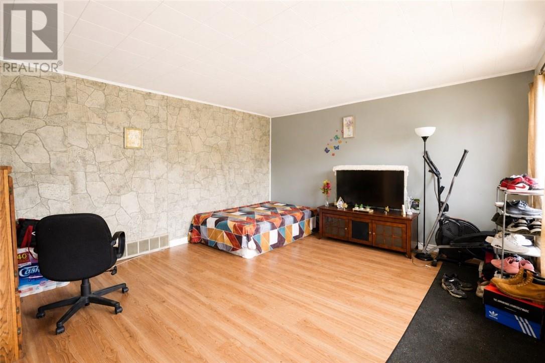 331 Perrault, Sudbury, Ontario  P3B 2M5 - Photo 4 - 2128748