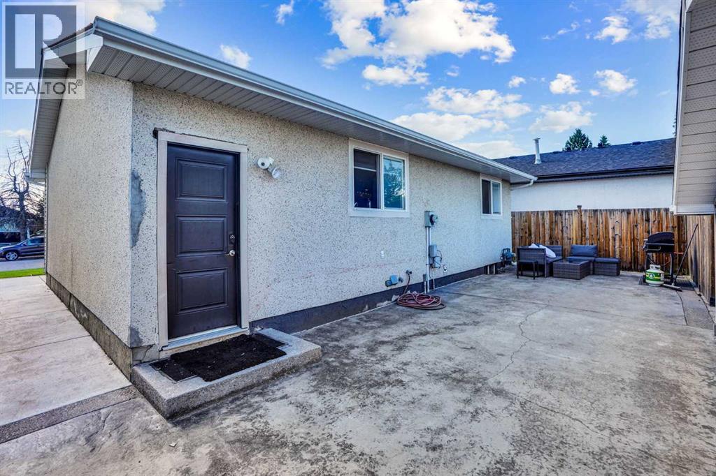 1527 Maitland Drive Ne, Calgary, Alberta  T2A 5V2 - Photo 46 - A2321382