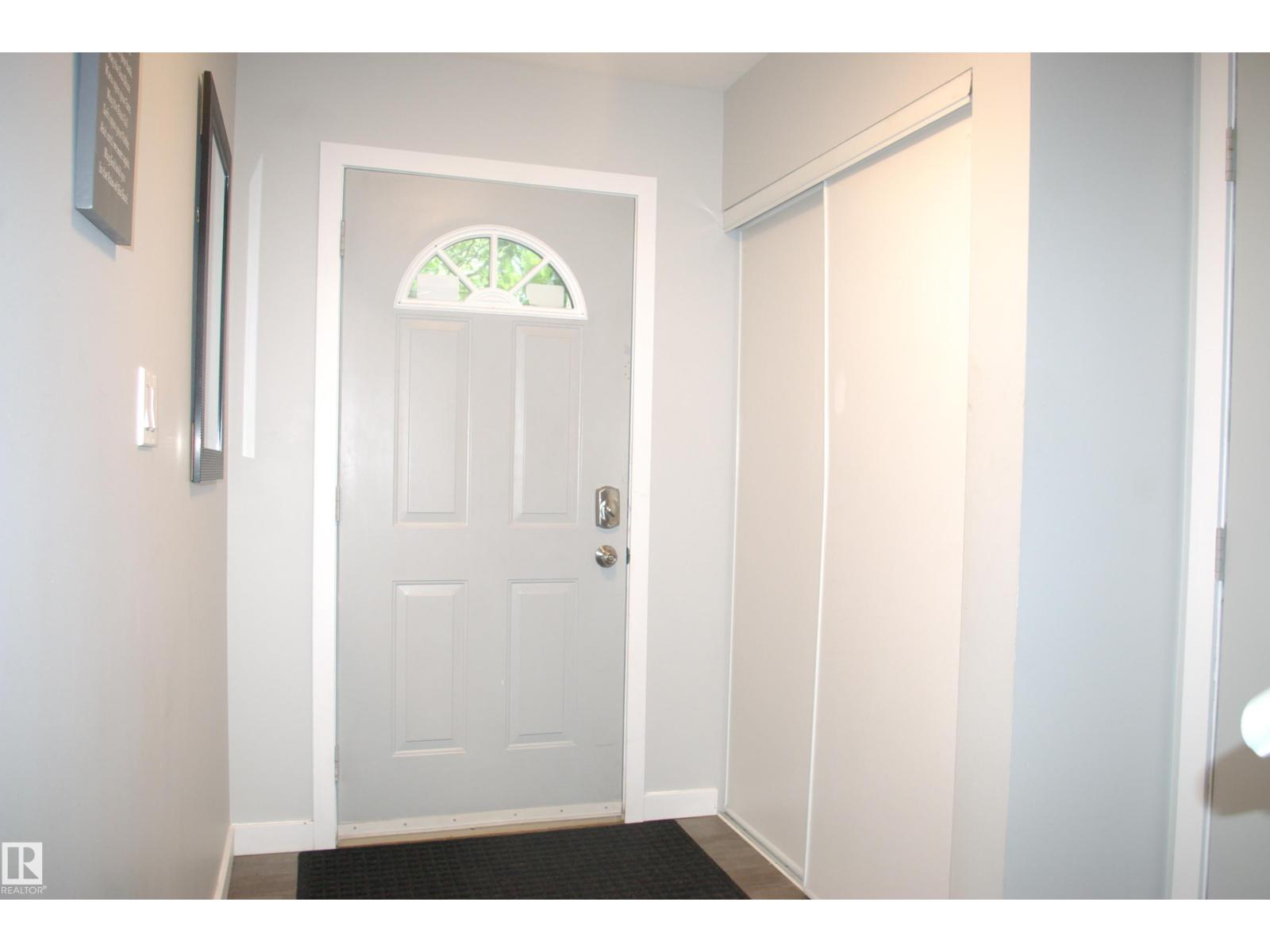 #27 9505 176 St NW, Edmonton, Alberta  T5T 5Z4 - Photo 5 - E4495221