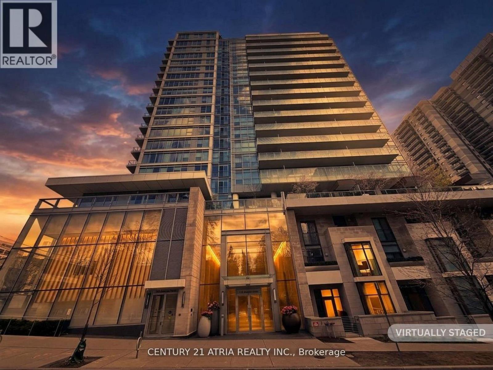 <div class="slider-price">$818,000</div><p>506 - 170 Avenue Road, Toronto, Ontario</p>