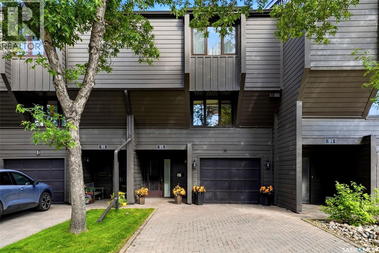 95 Quincy DRIVE, Regina, Saskatchewan