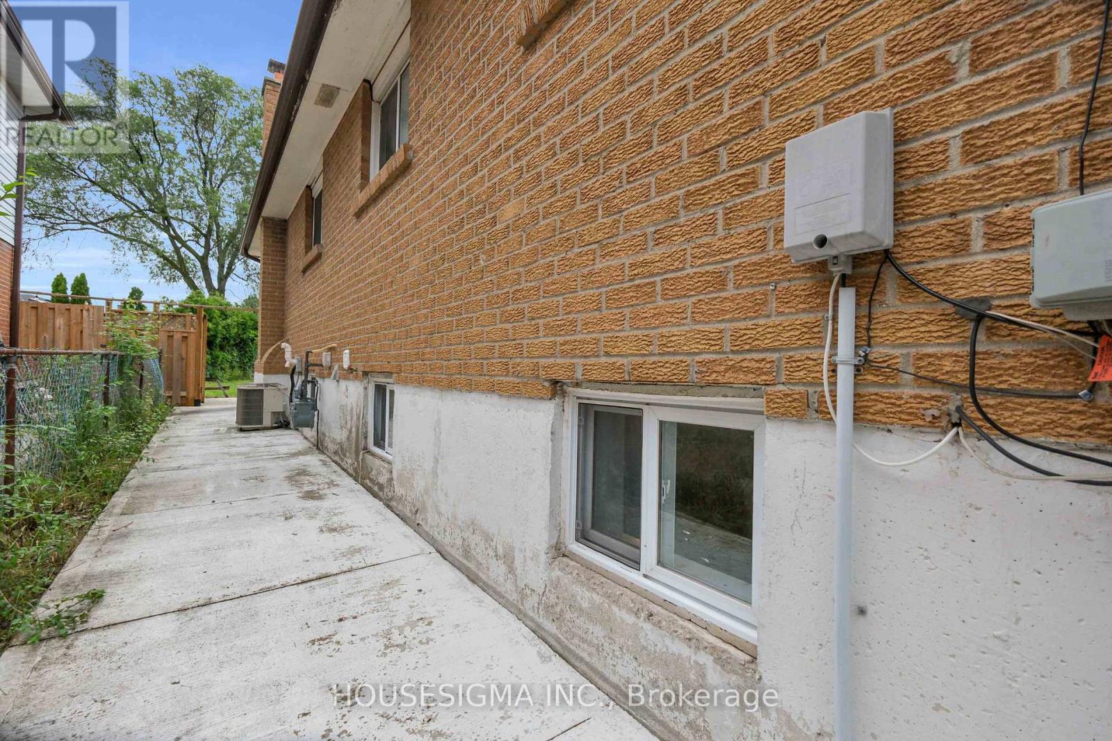 2663 Hortense Road, Mississauga, Ontario  L5L 1V6 - Photo 35 - W13479796