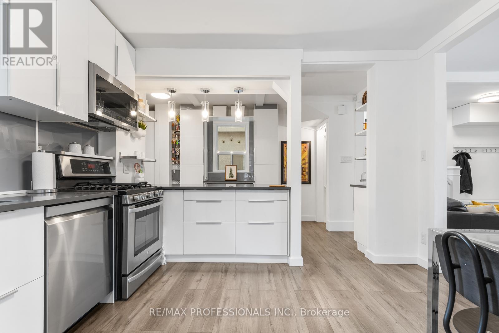 52 Third Street, Toronto, Ontario  M8V 2X8 - Photo 13 - W13479848