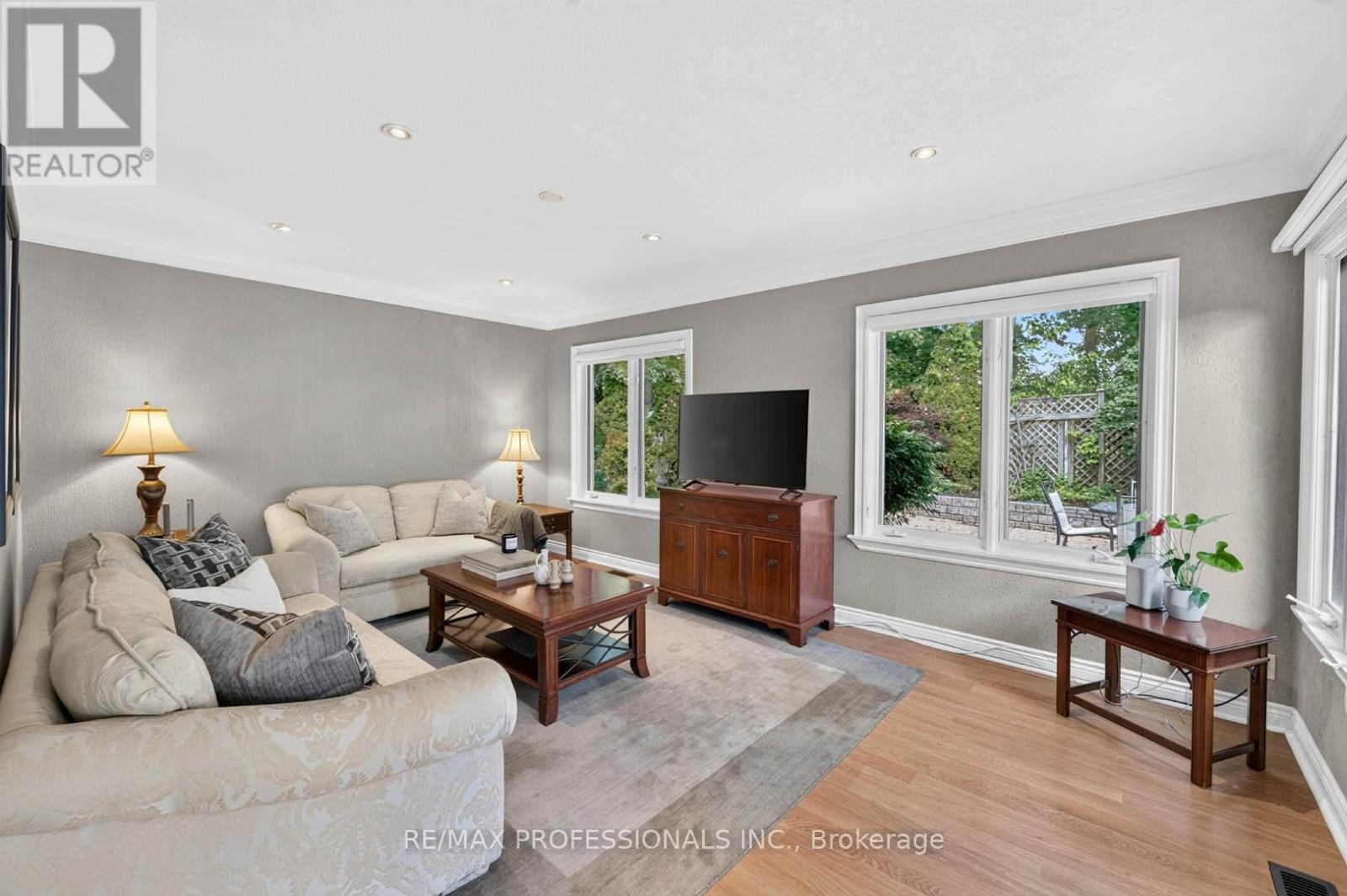 26 Bratty Road, Toronto, Ontario  M3J 1A9 - Photo 13 - W13479850