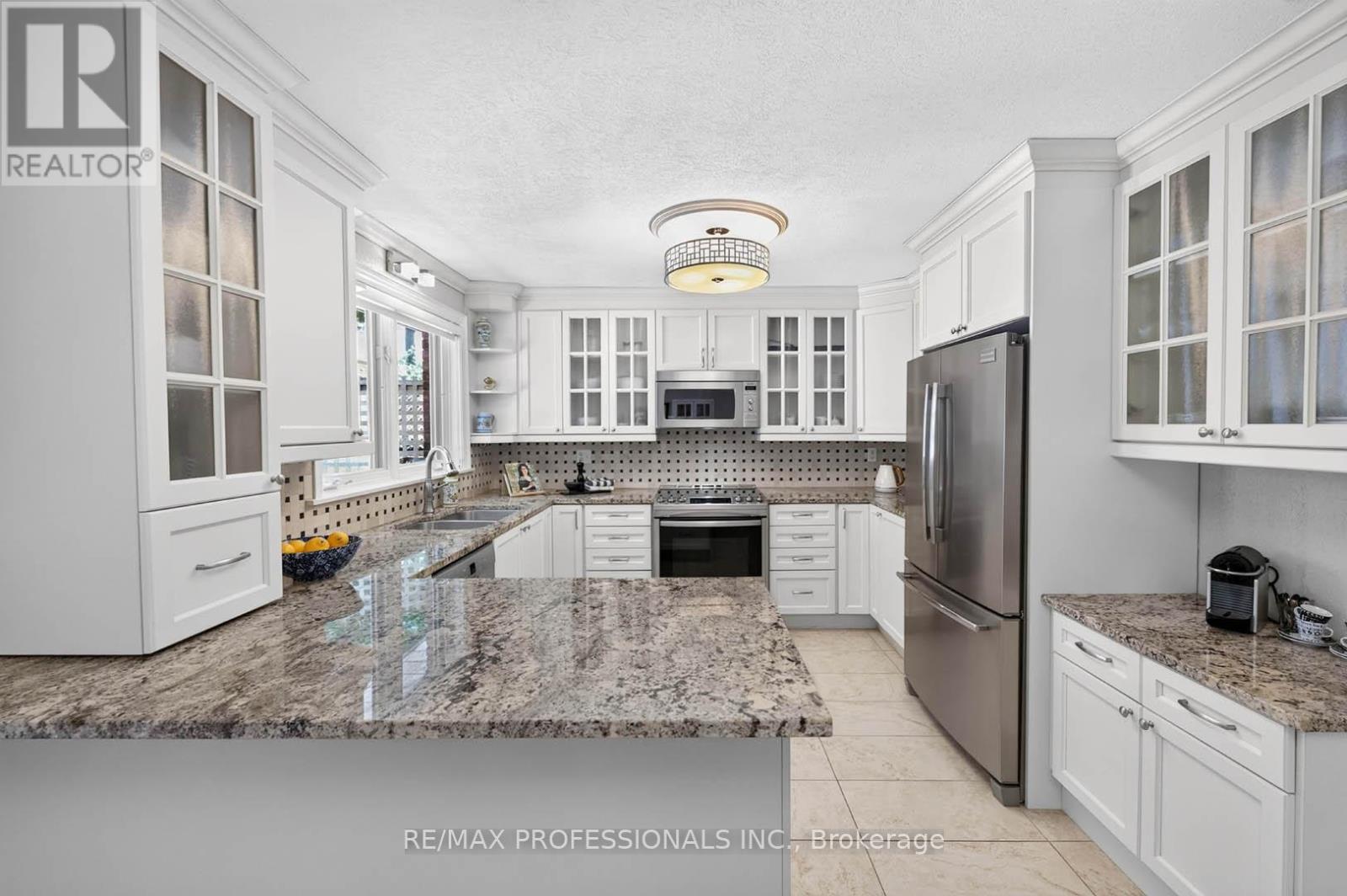 26 Bratty Road, Toronto, Ontario  M3J 1A9 - Photo 18 - W13479850
