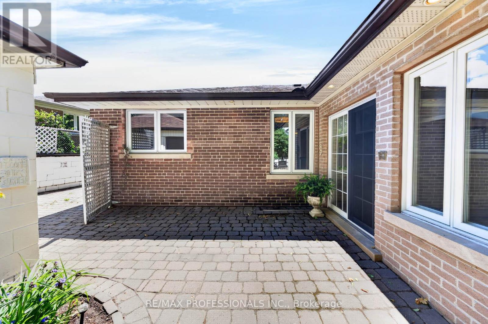 26 Bratty Road, Toronto, Ontario  M3J 1A9 - Photo 36 - W13479850