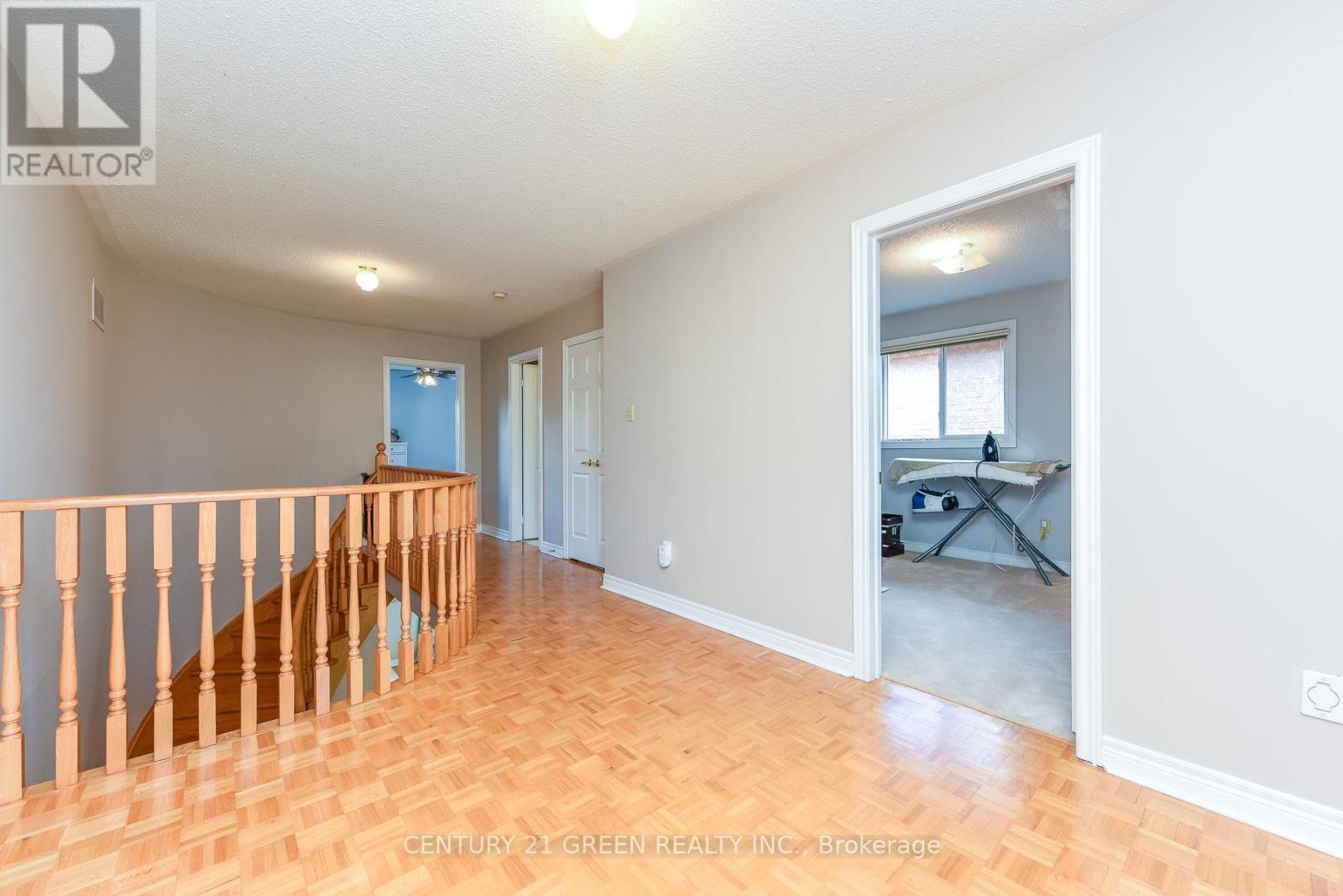 10 Sierra Peak Court, Brampton, Ontario  L6R 2B3 - Photo 26 - W13479860