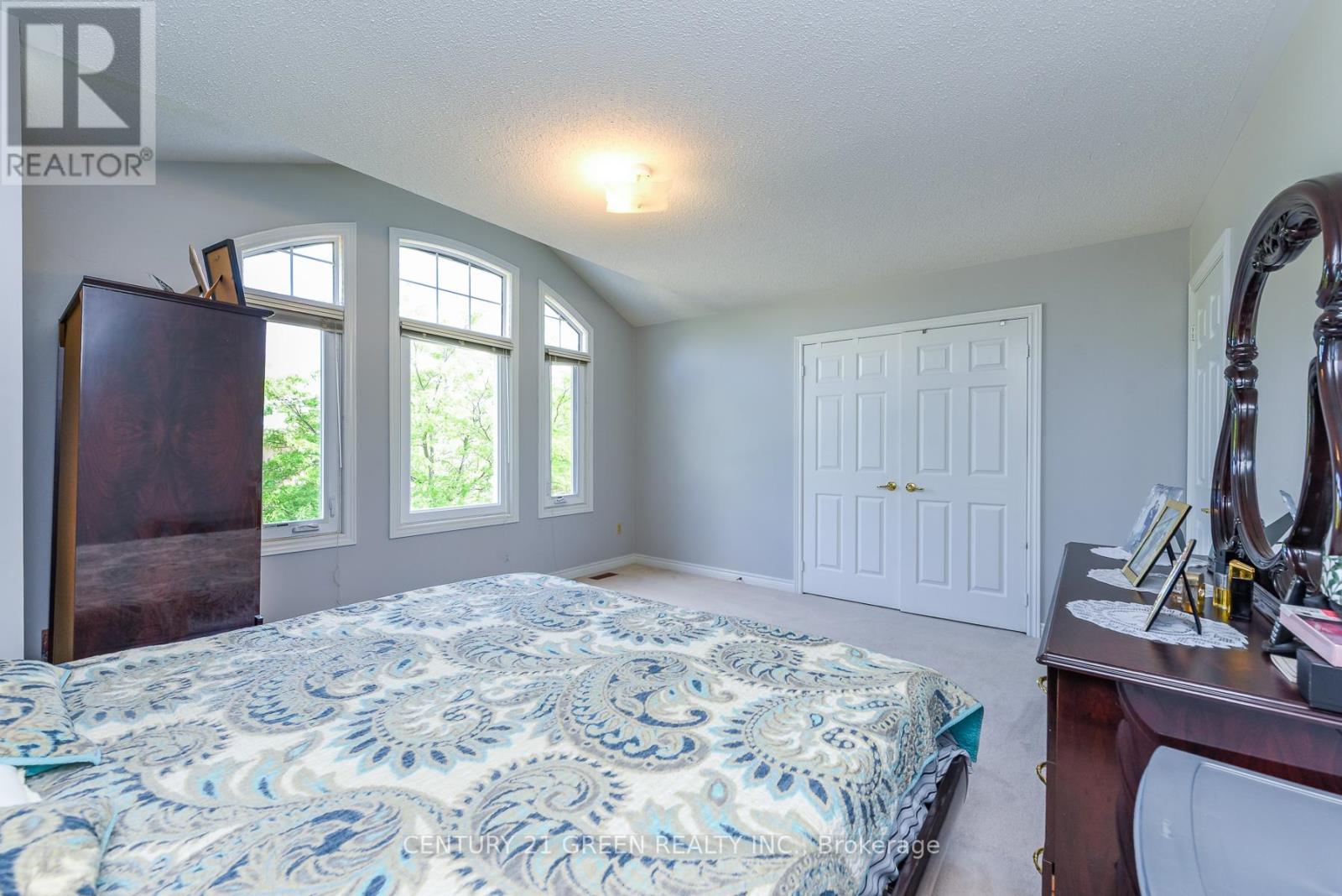 10 Sierra Peak Court, Brampton, Ontario  L6R 2B3 - Photo 28 - W13479860