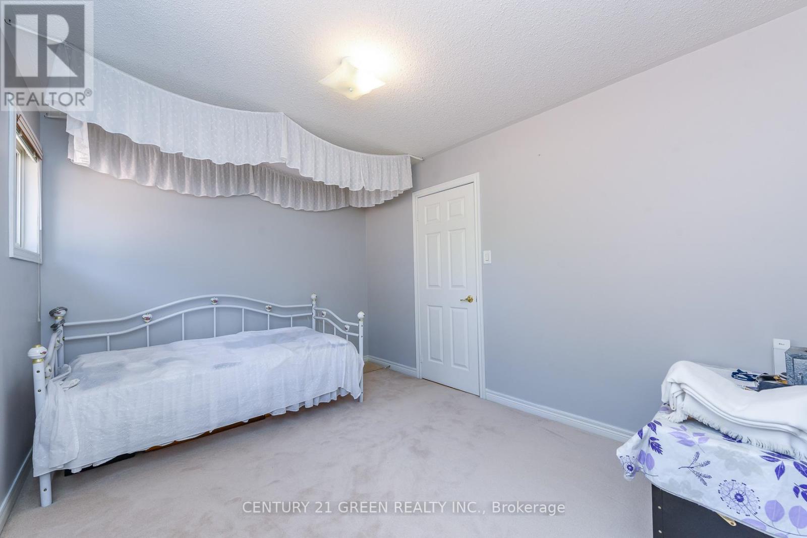 10 Sierra Peak Court, Brampton, Ontario  L6R 2B3 - Photo 33 - W13479860