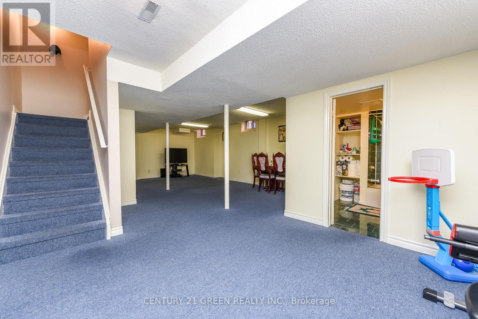 10 Sierra Peak Court, Brampton, Ontario  L6R 2B3 - Photo 43 - W13479860
