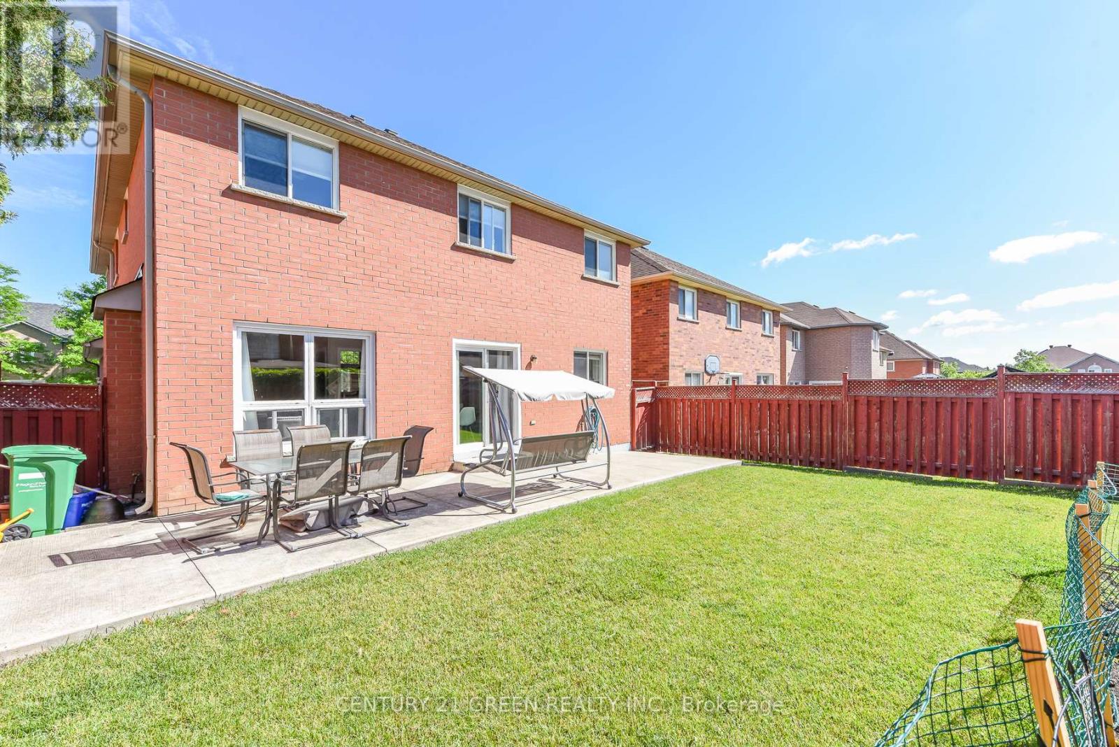 10 Sierra Peak Court, Brampton, Ontario  L6R 2B3 - Photo 49 - W13479860
