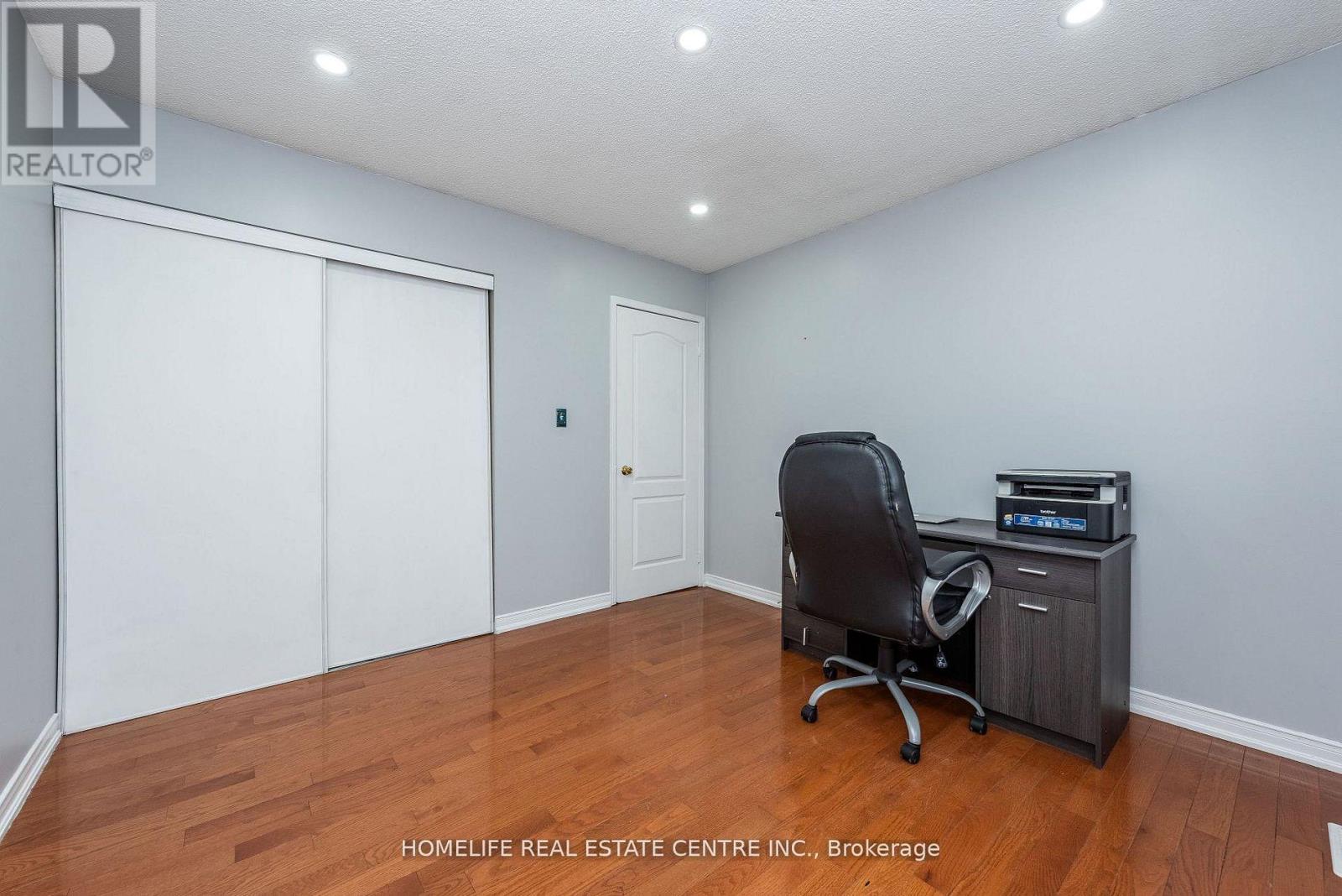 108 Fairhill Avenue, Brampton, Ontario  L7A 2H5 - Photo 28 - W13476608