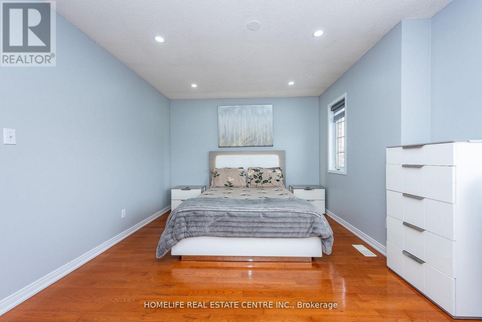 108 Fairhill Avenue, Brampton, Ontario  L7A 2H5 - Photo 23 - W13476608