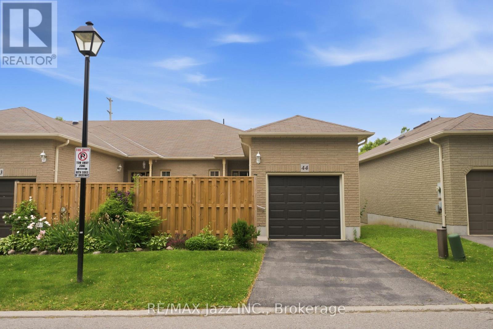44 - 1111 WILSON ROAD N, Oshawa, Ontario