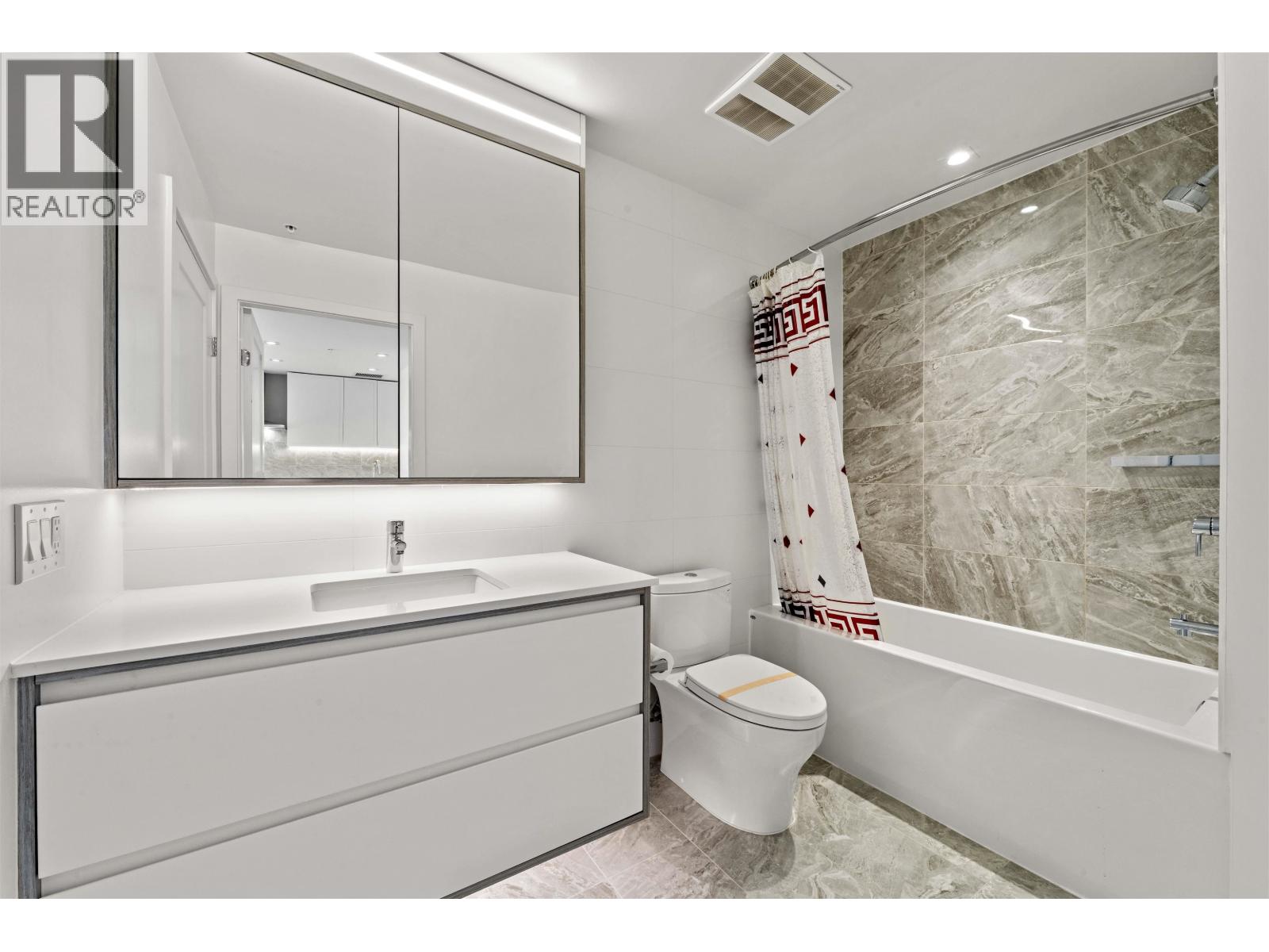 802 2288 Alpha Avenue, Burnaby, British Columbia V5C 0L9 - Photo 8 - R3138316