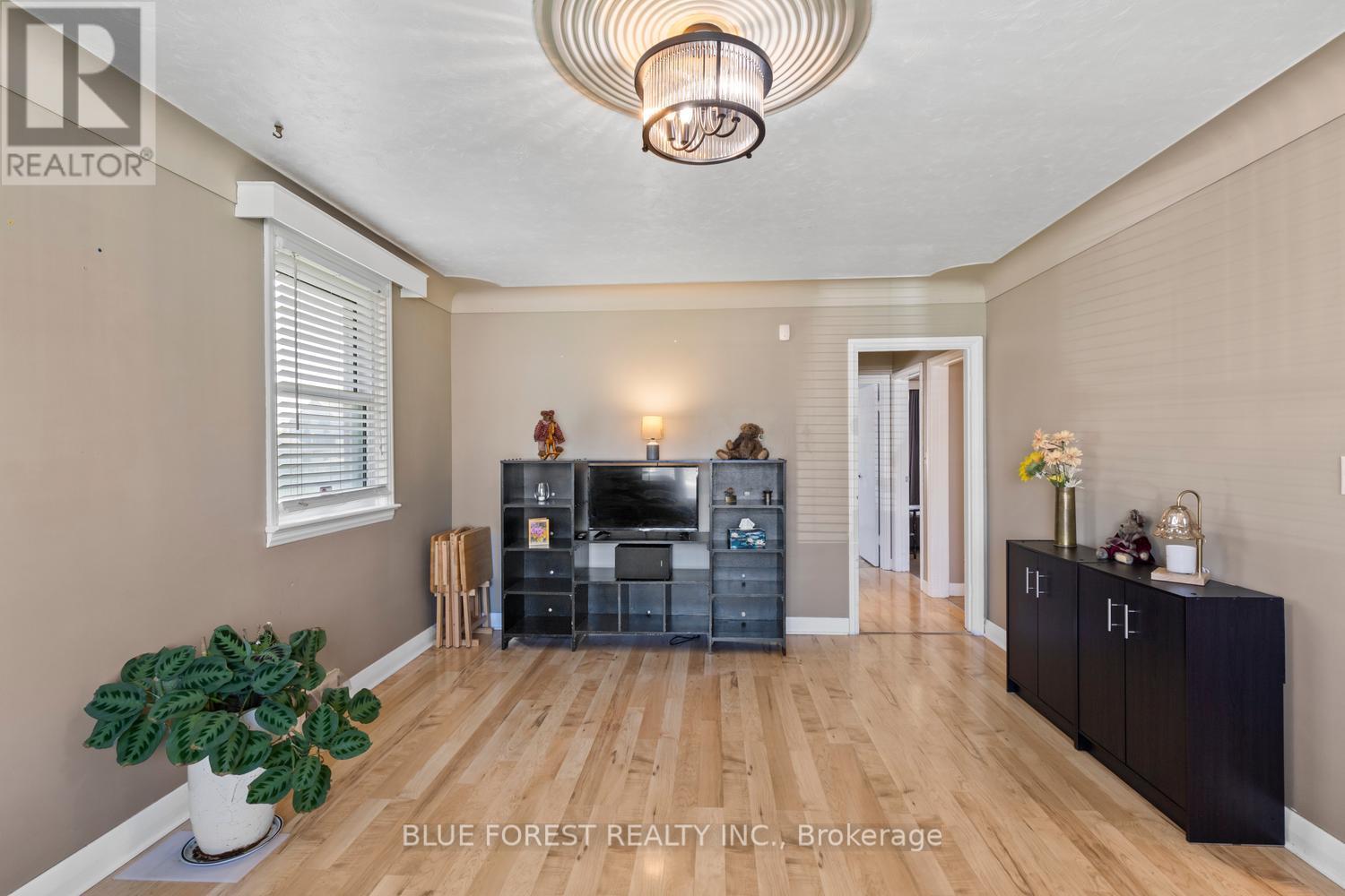 154 Chestnut Street, West Elgin, Ontario  N0L 2P0 - Photo 14 - X13479980