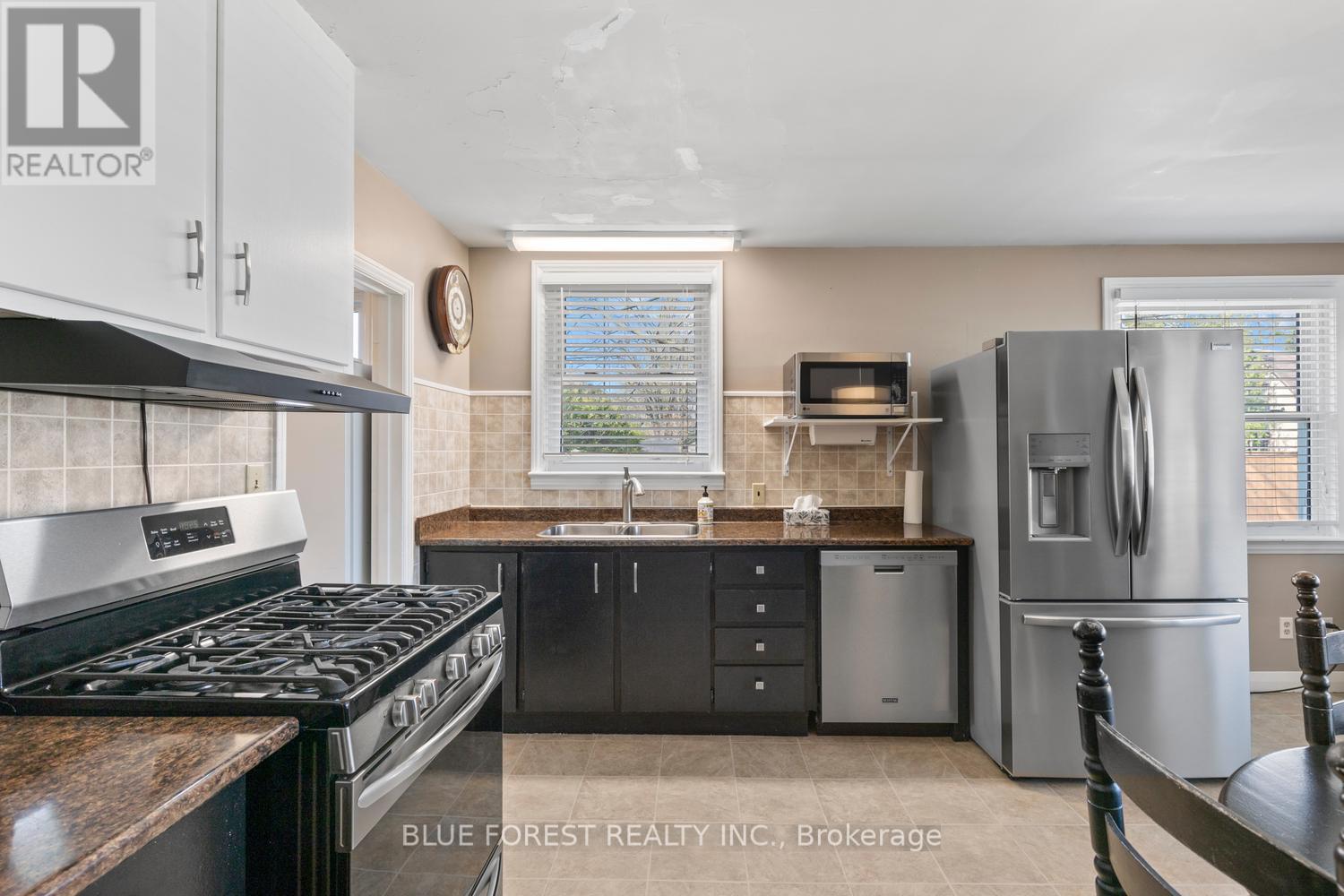 154 Chestnut Street, West Elgin, Ontario  N0L 2P0 - Photo 20 - X13479980