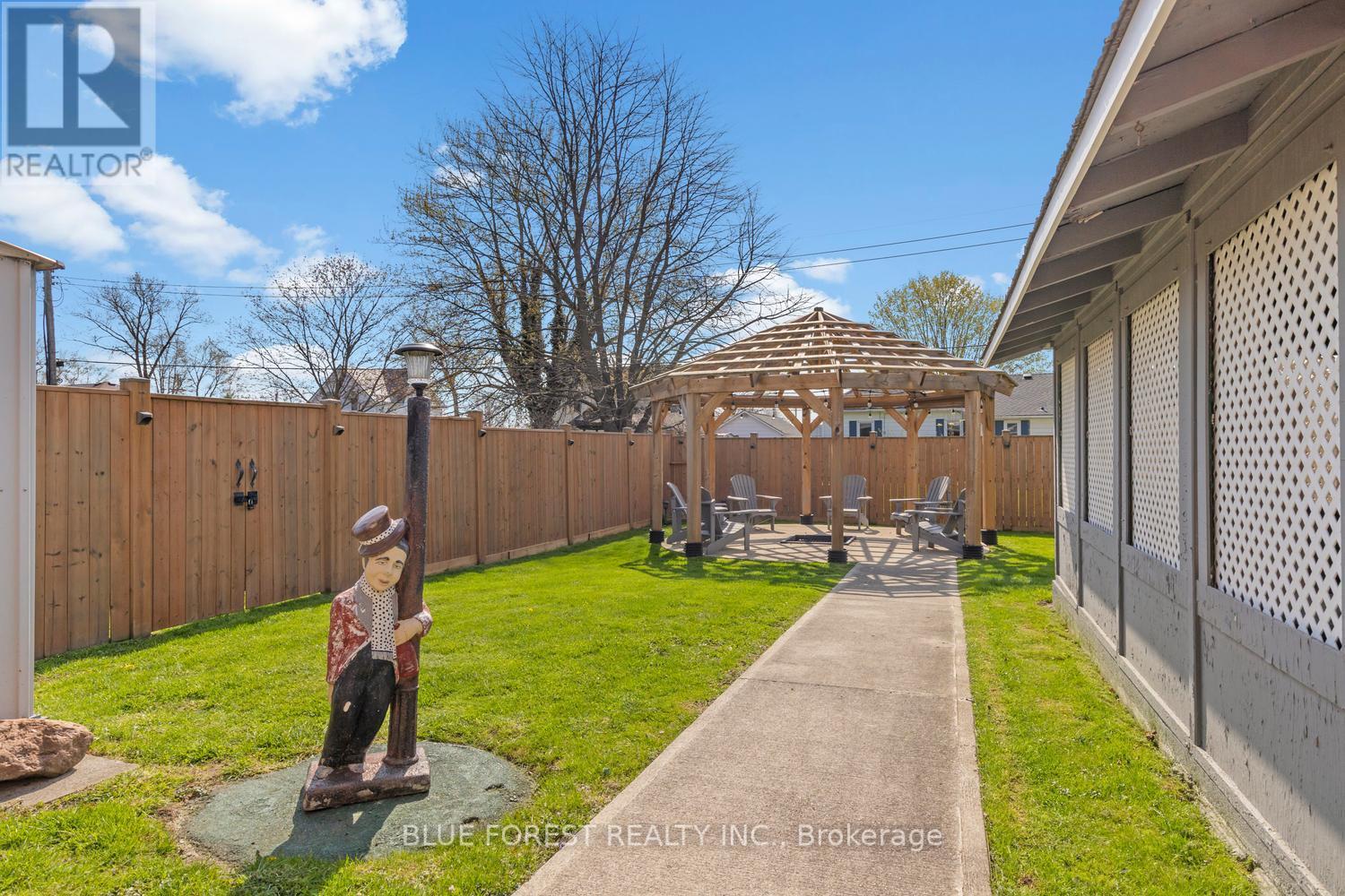 154 Chestnut Street, West Elgin, Ontario  N0L 2P0 - Photo 7 - X13479980